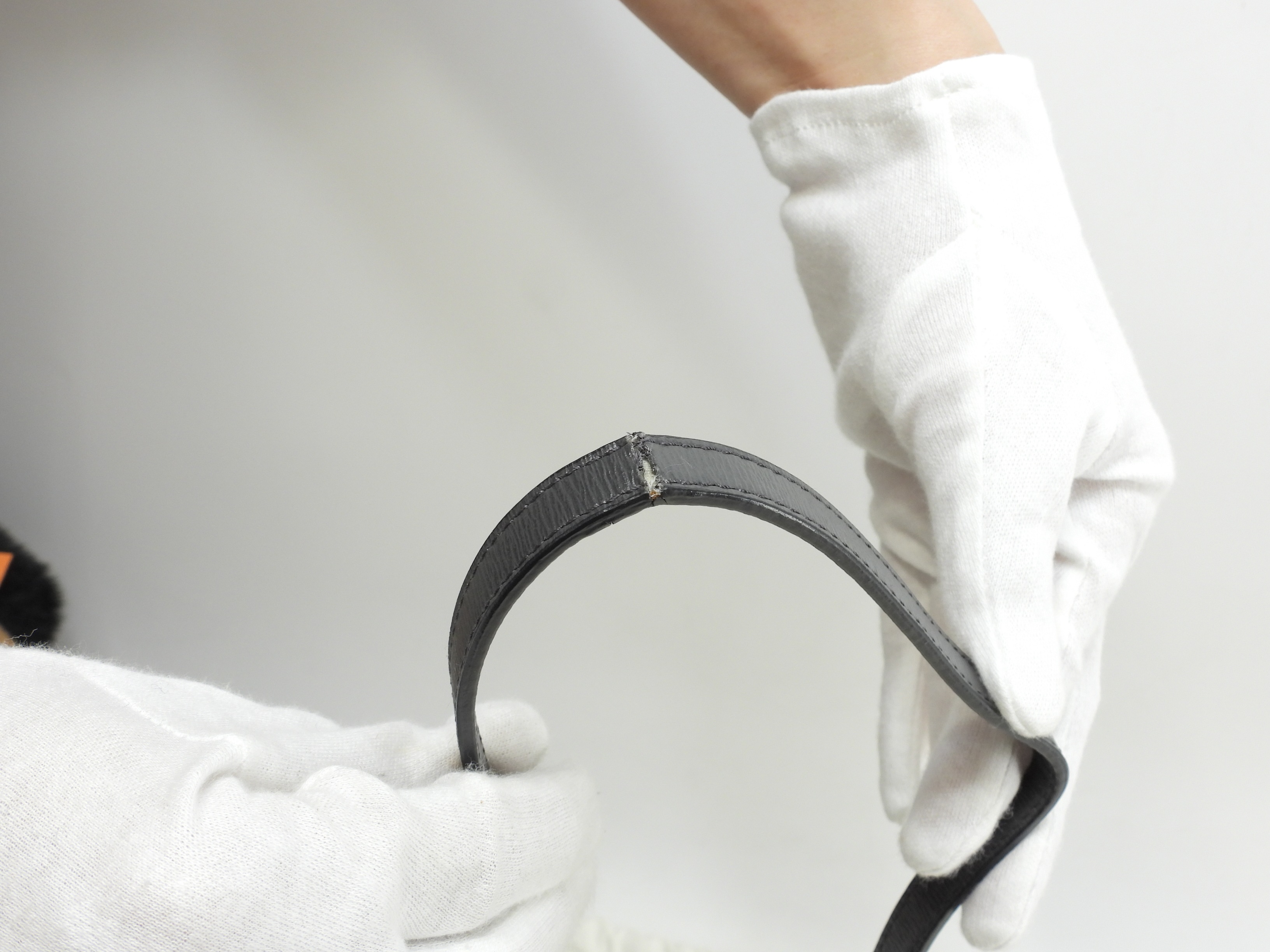 カバスモール ヴェルティカル レザー濃灰 s付ハンドバッグ ポシェット@S-CU-4187 カバスモール ヴェルティカル レザー濃灰 s付ハンドバッグ ポシェット@S-CU-4187