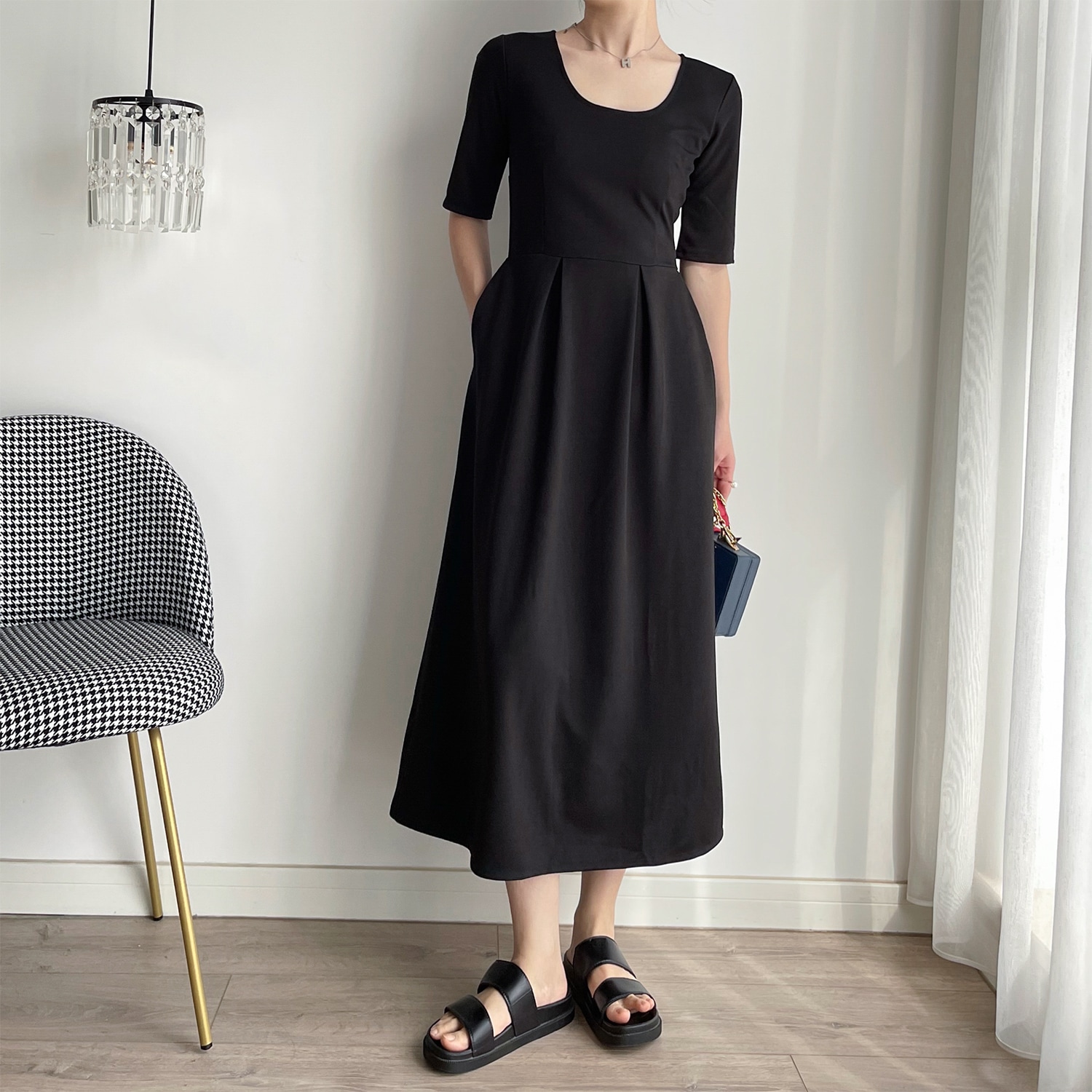 レディース ワンピース 膝下 ミモレ 半袖 ラウンドネック フレア フェミニン タックプリーツ かわいい 大人可愛い きれいめ シンプル カジュアル 上品 おしゃれ エレガント ラブリー キュート レディース ワンピース 膝下 ミモレ 半袖 ラウンドネック フレア フェミニン タックプリーツ かわいい 大人可愛い きれいめ シンプル カジュアル 上品 おしゃれ エレガント ラブリー キュート