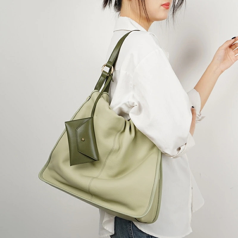 美品 六角 花結び編み レザー トートバッグ ソフトレザー 肩がけ Amazon.co.jp: 六角花編み オールレザー カゴバッグ トート