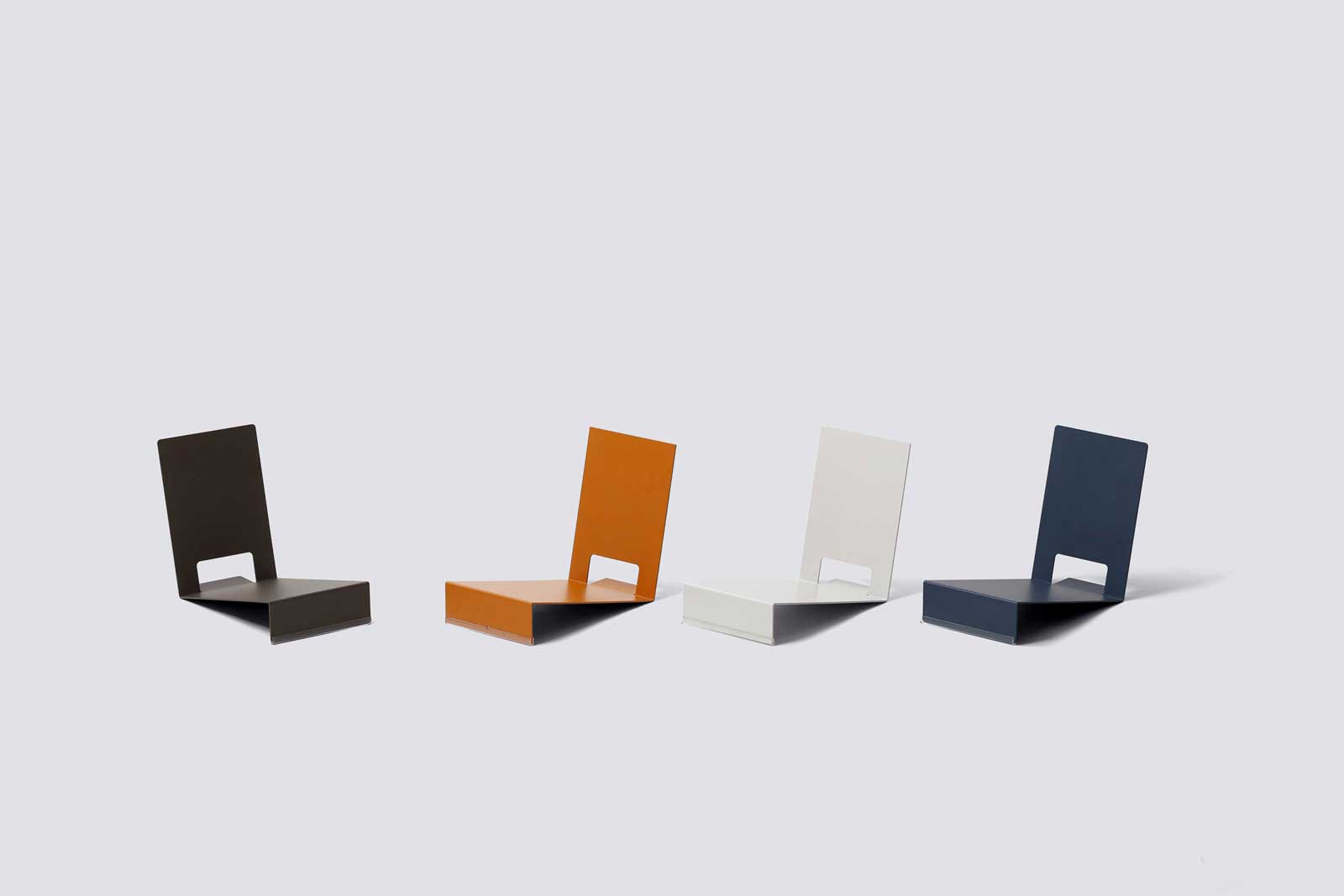 ブックエンド アート イデアコ ブックスタンド ナップ ideaco NAP Bookstand ブラウン ブックエンド アート イデアコ ブックスタンド ナップ ideaco NAP Bookstand ブラウン