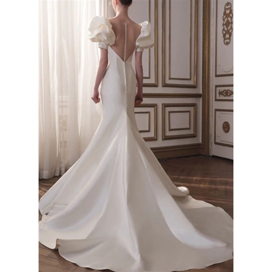 【取寄：納期2週間】ウェディングドレス 大きいサイズ 2XL フィッシュテール ハイウエスト パフスリーブ サテン Vネック シンプル 美シルエット 結婚式ドレス フォーマル エレガント