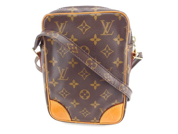 ルイヴィトン Louis Vuitton ショルダーバッグ 斜めがけショルダー メンズ可 ダヌーブ モノグラム M45266 ブラウン モノグラムキャンバス (あす楽対応)人気 セール【中古】 Y33 ルイヴィトン Louis Vuitton ショルダーバッグ 斜めがけショルダー メンズ可 ダヌーブ モノグラム M45266 ブラウン モノグラムキャンバス (あす楽対応)人気 セール【中古】 Y33