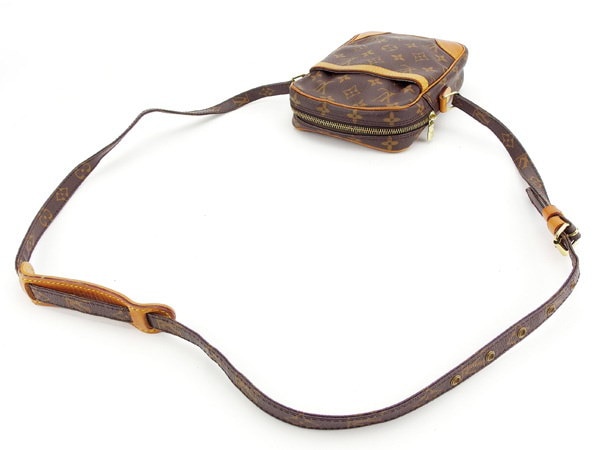 ルイヴィトン Louis Vuitton ショルダーバッグ 斜めがけショルダー メンズ可 ダヌーブ モノグラム M45266 ブラウン モノグラムキャンバス (あす楽対応)人気 セール【中古】 Y33 ルイヴィトン Louis Vuitton ショルダーバッグ 斜めがけショルダー メンズ可 ダヌーブ モノグラム M45266 ブラウン モノグラムキャンバス (あす楽対応)人気 セール【中古】 Y33