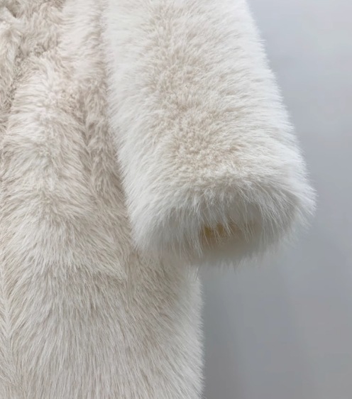 レディース コート ロングコート ロング 長袖 スクエアネック 襟付き Iライン ポケット 前開き ボタン フェイクファー かわいい 大人可愛い 上品 おしゃれ かっこいい 個性的 主役級 存在感 レディース コート ロングコート ロング 長袖 スクエアネック 襟付き Iライン ポケット 前開き ボタン フェイクファー かわいい 大人可愛い 上品 おしゃれ かっこいい 個性的 主役級 存在感