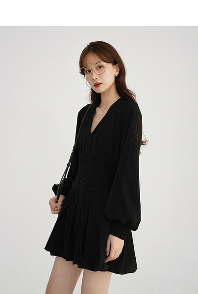 スリーピーラビット スリムフィット Vネック ハイウエスト 長袖ドレス