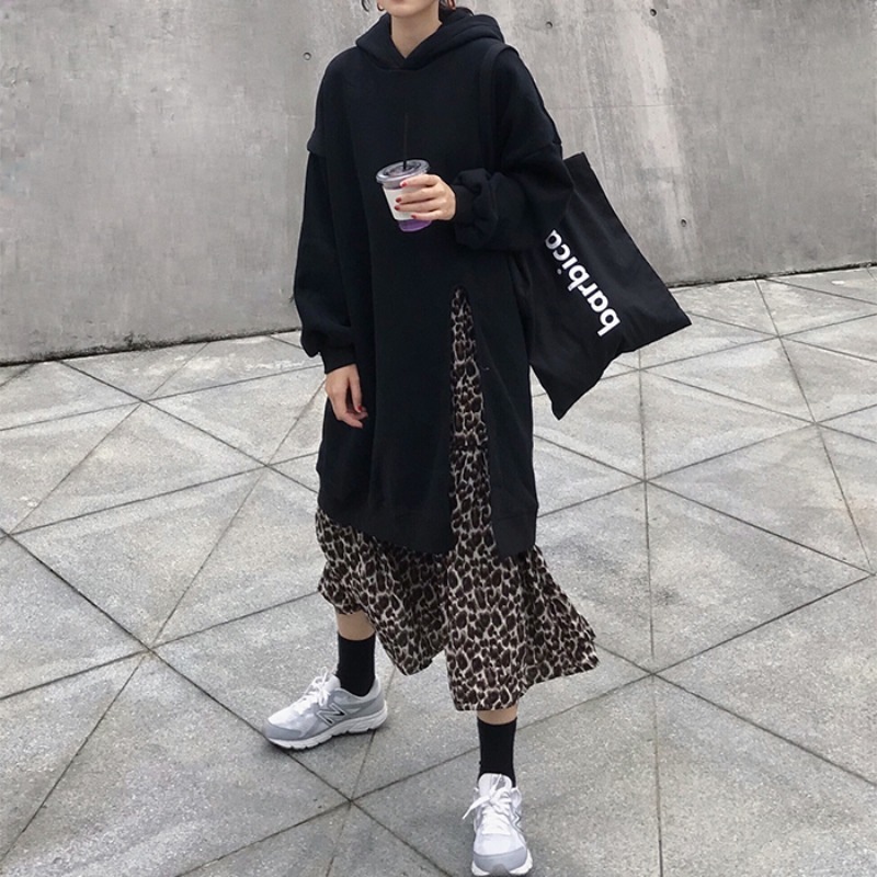 ワンピース プルオーバー ミモレ丈 ロング丈 長袖 ドロップショルダー 萌袖 セミフレア Aライン スリット サイドスリット 切り替えデザイン ドッキング かわいい 大人可愛い シンプル カジュアル ワンピース プルオーバー ミモレ丈 ロング丈 長袖 ドロップショルダー 萌袖 セミフレア Aライン スリット サイドスリット 切り替えデザイン ドッキング かわいい 大人可愛い シンプル カジュアル