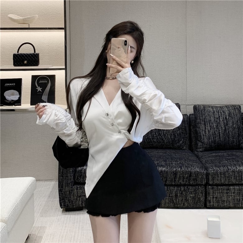 トップス シャツ ブラウス 白シャツ 白トップス 袖あり 長袖 Vネック かわいい 大人可愛い きれいめ シンプル カジュアル 大人 上品 おしゃれ お洒落 かっこいい レトロ 大人可愛い wto04