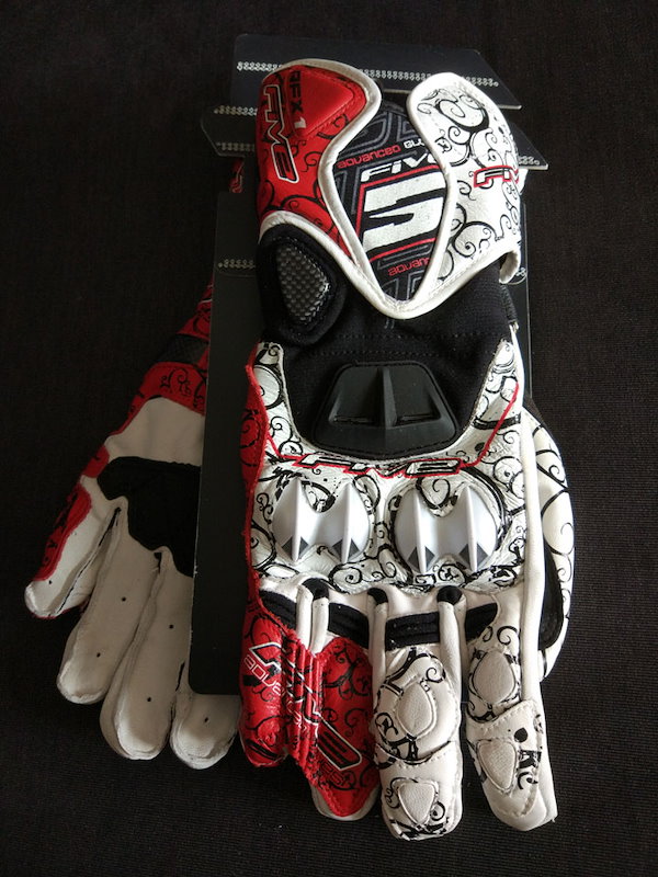 Qoo10] FIVE RFX1 GPバイクレーシング