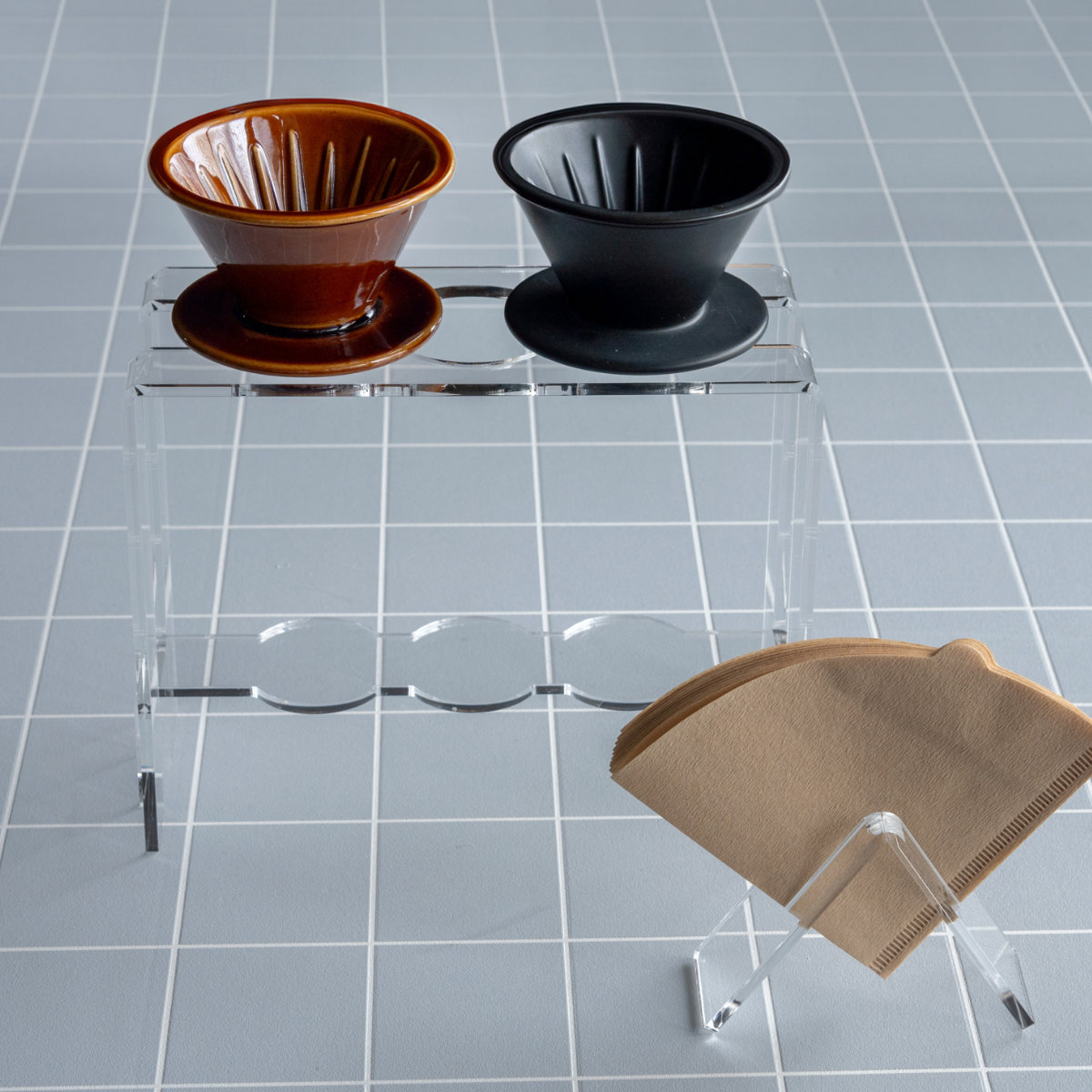 ドリッパースタンドtriple amenist ドリップスタンド スタンド コーヒー ドリップ アクリル アメニスト 日本製 高さ調節 ペーパーホルダー付き 透明 クリア ハンドドリップ