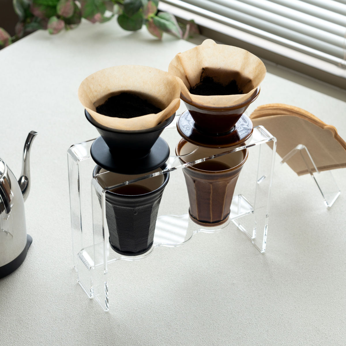 ドリッパースタンドtriple amenist ドリップスタンド スタンド コーヒー ドリップ アクリル アメニスト 日本製 高さ調節 ペーパーホルダー付き 透明 クリア ハンドドリップ