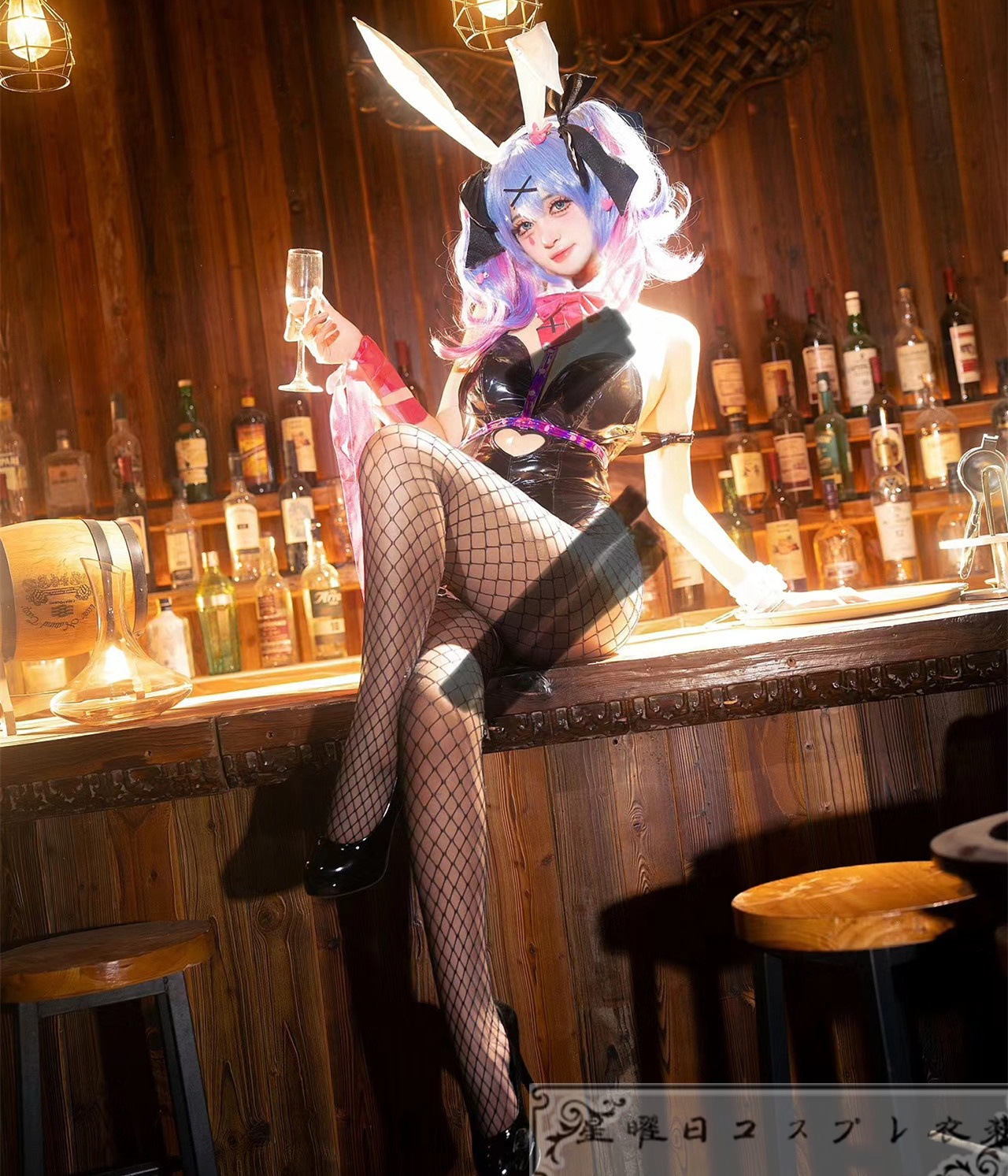 在庫品 ラビットホール バニーガール コスプレ衣装 コスチューム 在庫品 ラビットホール バニーガール コスプレ衣装 コスチューム