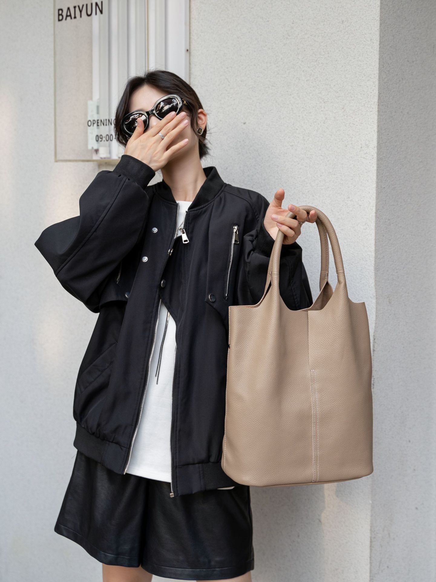 本革 韓国 トートバッグ 大容量 ショルダーバッグ レディース 2way A4 ショルダーバッグ 通勤 バッグ バック カバン 旅行バッグ ハンドバッグ