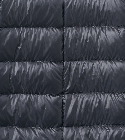 ラスト１点セール　フード脱着可能 ベルト付き　超軽量ダウン