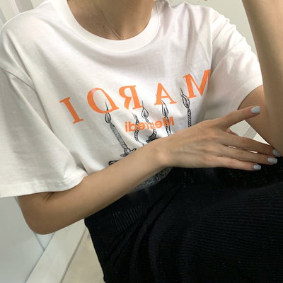 TWICE ジヒョちゃん着用 マルディメクルディ Tシャツ 【アイボリー/F】 TWICE ジヒョちゃん着用 マルディメクルディ Tシャツ