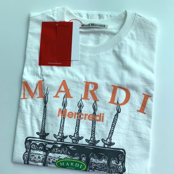 TWICE ジヒョちゃん着用 マルディメクルディ Tシャツ