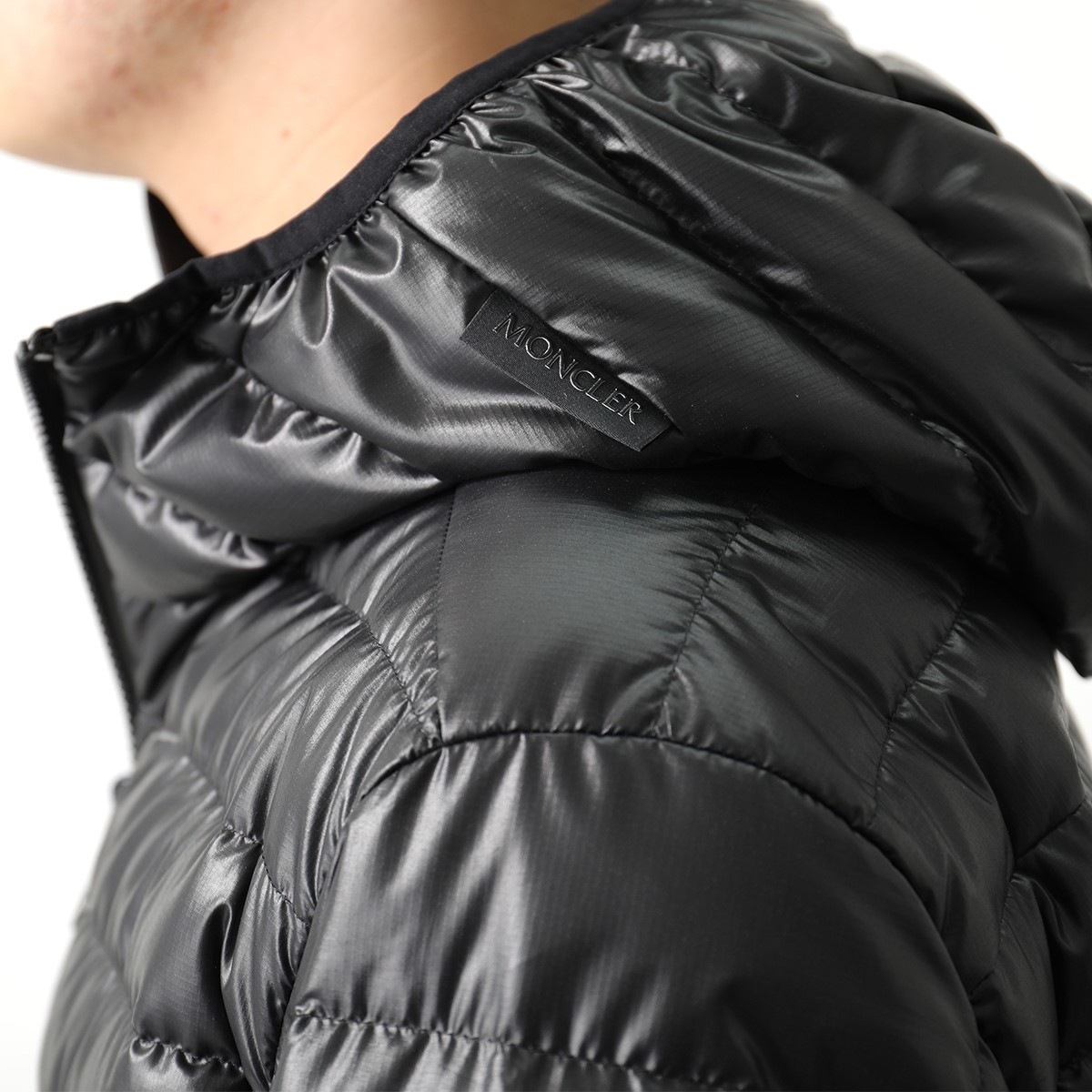 MONCLER Matt Black モンクレール マットブラック ダウンジャケット LAUZET ローゼット 1A00030 595OK メンズ ショート ロゴ フード付き カラー2色