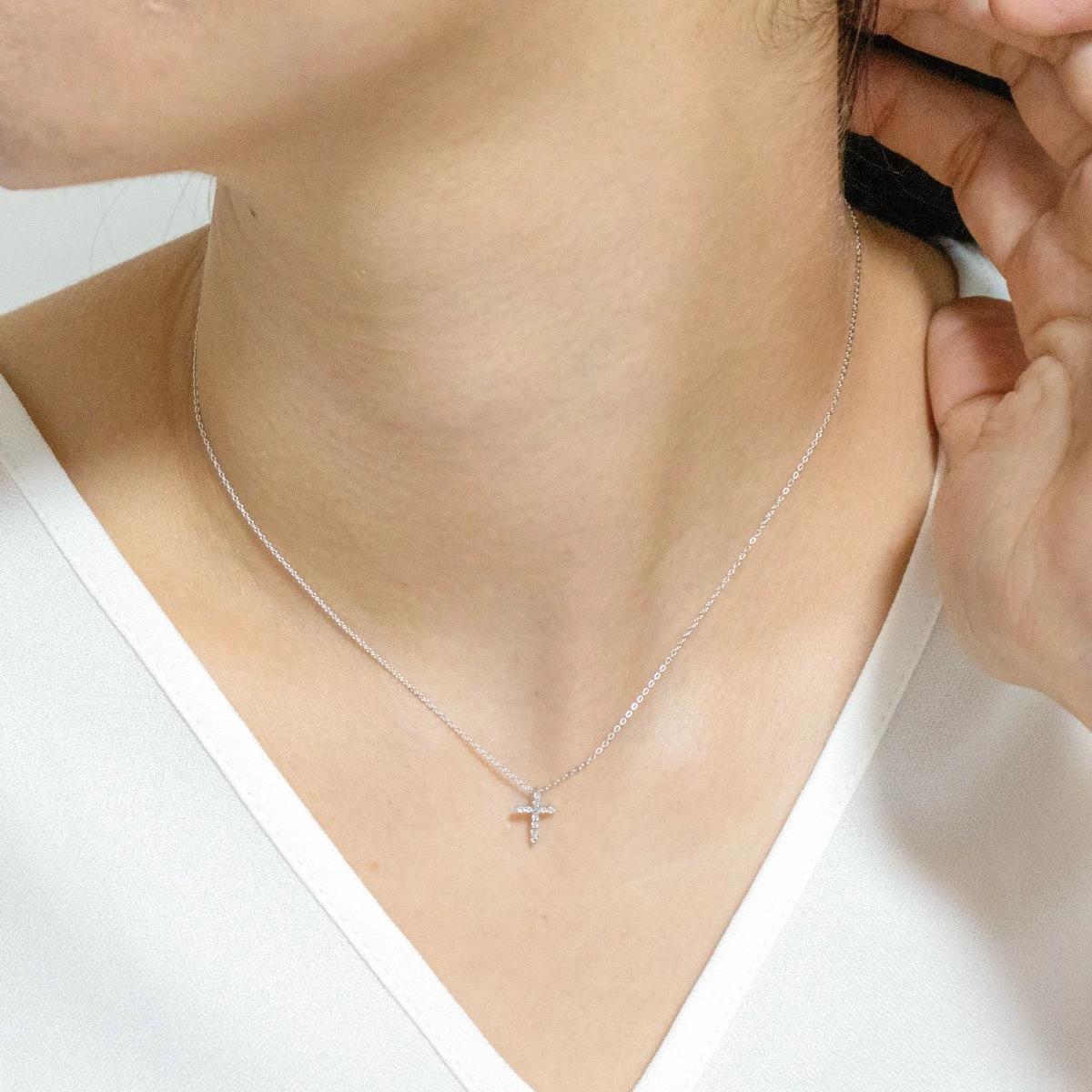 ネックレス レディース シルバー925 キュービックジルコニア 刻印 クロス 十字架 パヴェ ミニ ネックレス レディース シルバー925 キュービックジルコニア 刻印 クロス 十字架 パヴェ ミニ