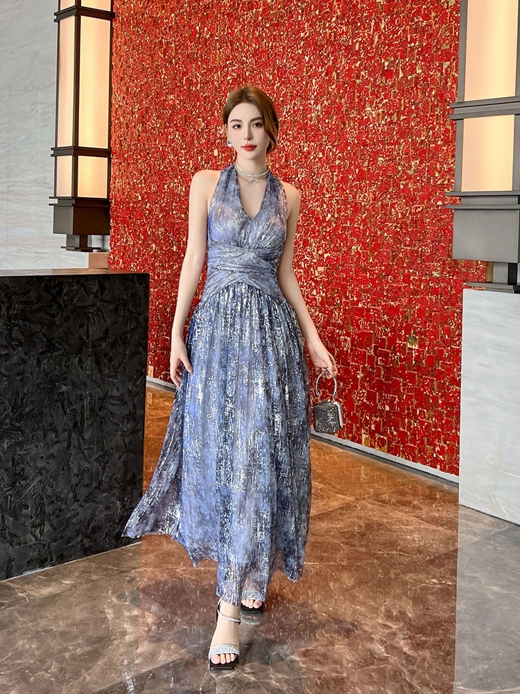 【JY.上品】 2024夏新品 ホルターネック バックレス キャミワンピース セクシー 旅行 ドレス パーティー キャバ 着痩せ 大人 同窓会 披露宴 卒業式 結婚式 演奏会 ウェディング 二次会 メ