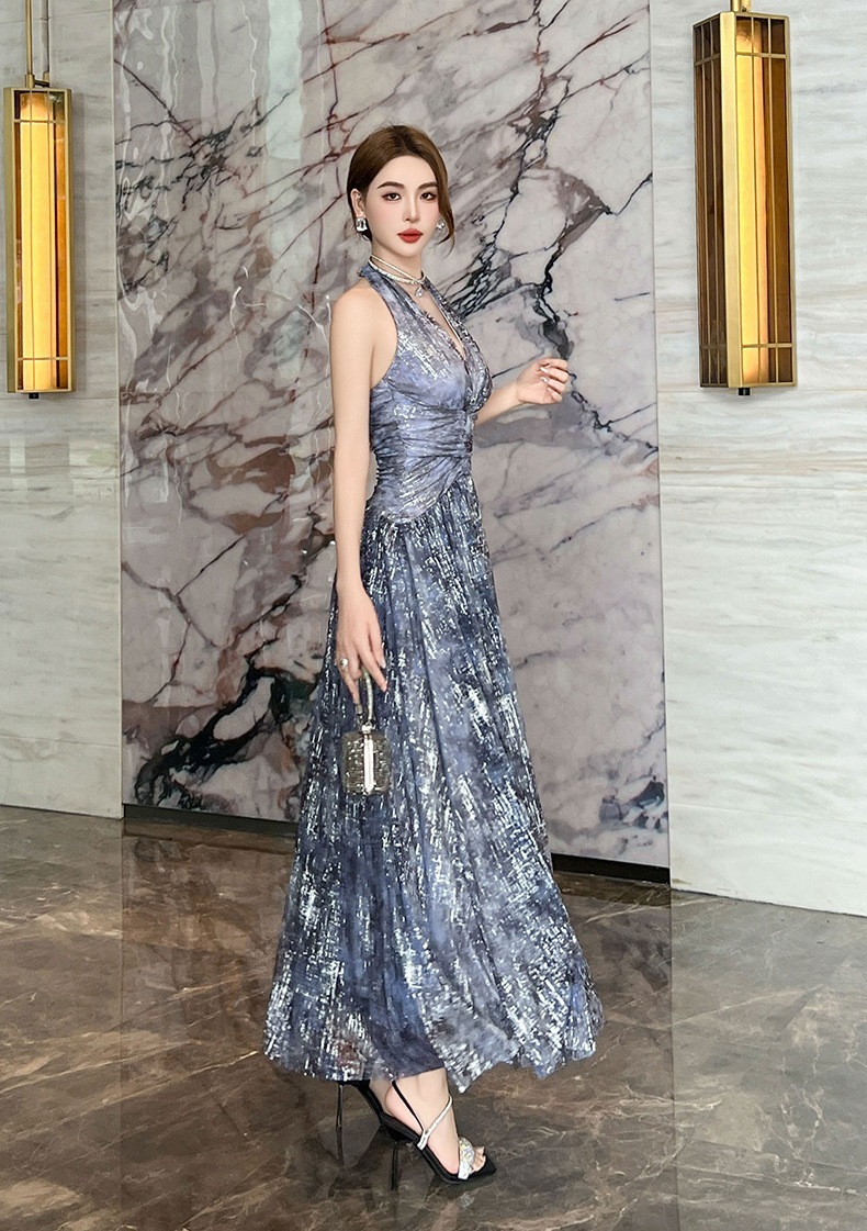 【JY.上品】 2024夏新品 ホルターネック バックレス キャミワンピース セクシー 旅行 ドレス パーティー キャバ 着痩せ 大人 同窓会 披露宴 卒業式 結婚式 演奏会 ウェディング 二次会 メ