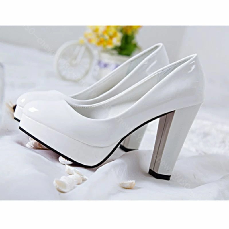 300円OFFクーポン パンプス ホワイト 美脚 走れる ウェディングシューズ レディース 厚底パンプス 痛くない 歩きやすい 厚底 黒 ラウンドトゥ チャンキーヒール 24.0cm 仕事 通勤 無地 300円OFFクーポン パンプス ホワイト 美脚 走れる ウェディングシューズ レディース 厚底パンプス 痛くない 歩きやすい 厚底 黒 ラウンドトゥ チャンキーヒール 24.0cm 仕事 通勤 無地