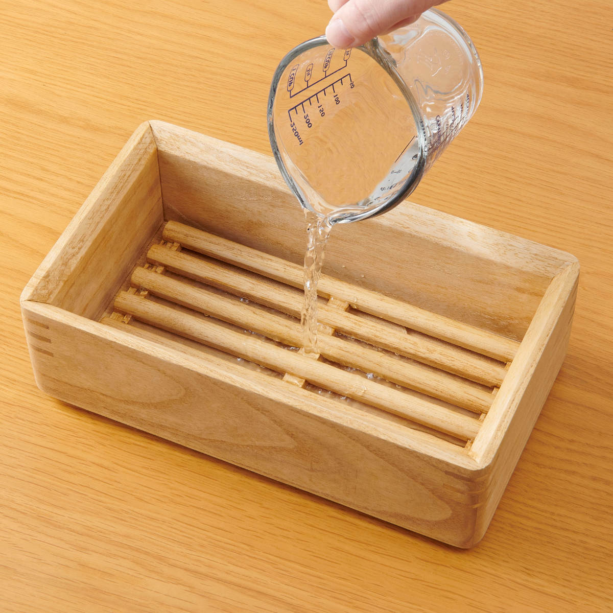 電子レンジ蒸し器 KIRISAI 木製 桐のレンジでむし鉢 日本製 むし鉢 蒸し器 電子レンジ対応 容器 レンジ調理 電子レンジ調理器具 時短 野菜 桐 スノコ付き ヘルシー 火を使わない 電子レンジ蒸し器 KIRISAI 木製 桐のレンジでむし鉢 日本製 むし鉢 蒸し器 電子レンジ対応 容器 レンジ調理 電子レンジ調理器具 時短 野菜 桐 スノコ付き ヘルシー 火を使わない