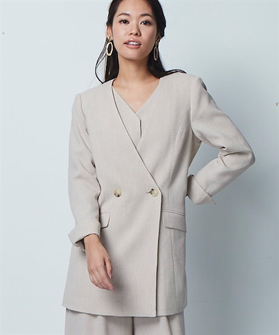 在庫超歓迎 CMG0221A0001 : レディーススーツWブレストノーカラースー : レディース服 特価お得