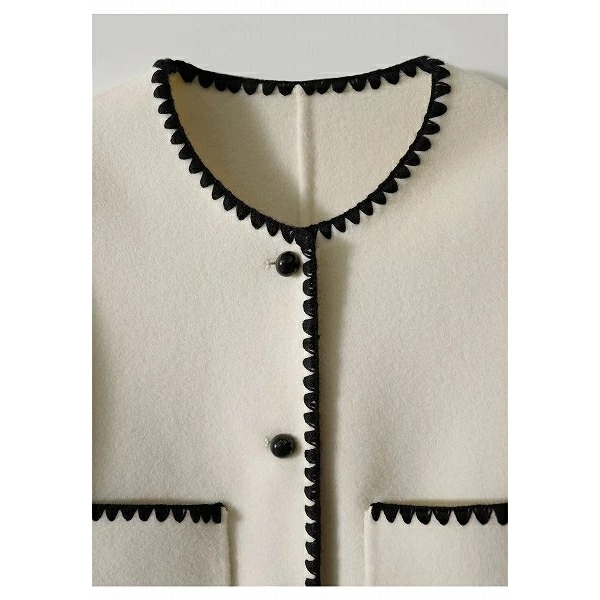 新品掲載！ノーカラージャケット　ビジネスジャケット　改まった席に　パイピング　ホワイト　長袖　ショートジャケット　細く見える通勤通学20代30代40代50代60代