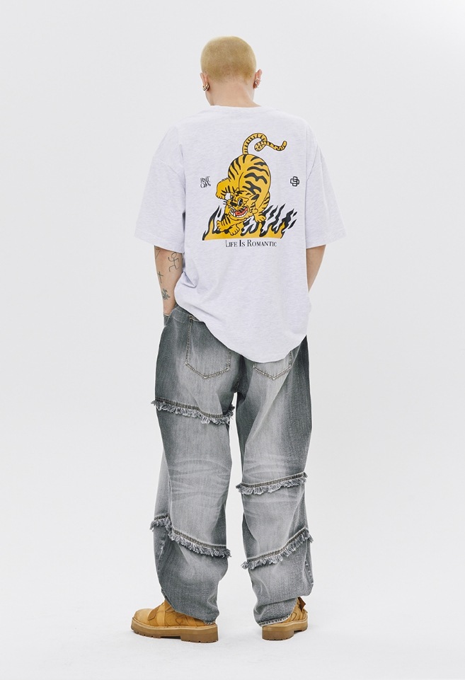 【ROMANTIC CROWN】 BLAZE REEL TIGER TEE SHIRT 【ROMANTIC CROWN】 BLAZE REEL TIGER TEE SHIRT