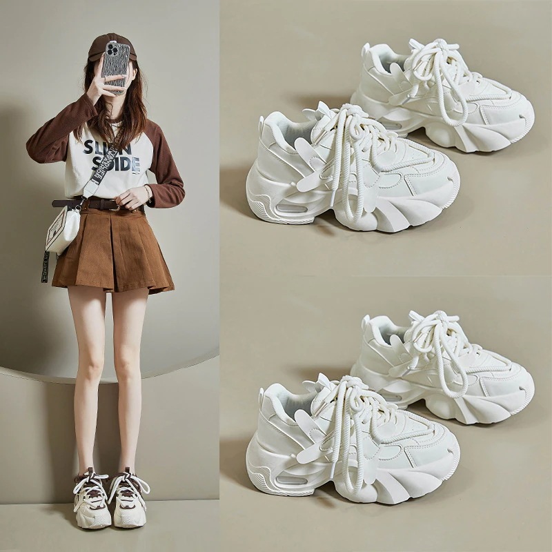 スニーカー レディース 学生 4.5cm厚底 美脚 防滑 通気 黒白ウォーキングシューズ 軽量 身長アップ スリッポン 疲れにくい レットシューズ 通学通勤 フラットシューズ準備したいレイングッズ 福 スニーカー レディース 学生 4.5cm厚底 美脚 防滑 通気 黒白ウォーキングシューズ 軽量 身長アップ スリッポン 疲れにくい レットシューズ 通学通勤 フラットシューズ準備したいレイングッズ 福