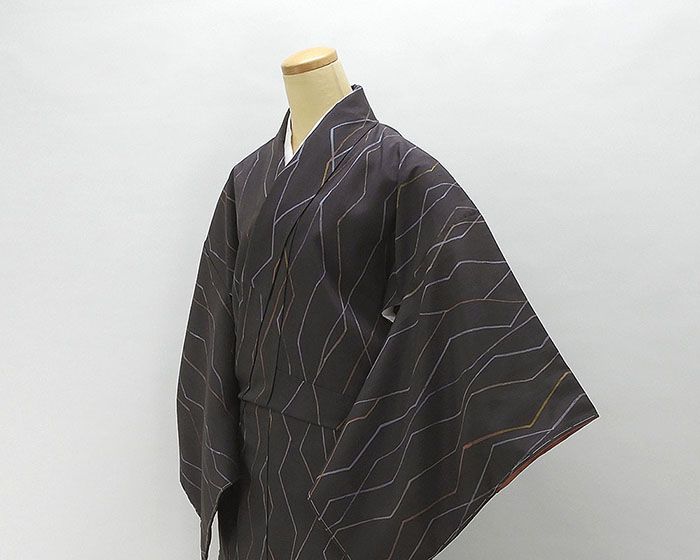 紬 未着用超美品 正絹 幾何模様 身丈167cm 裄丈67cm 紬 未使用 新古品 着物 カジュアル d0565 紬 未着用超美品 正絹 幾何模様 身丈167cm 裄丈67cm 紬 未