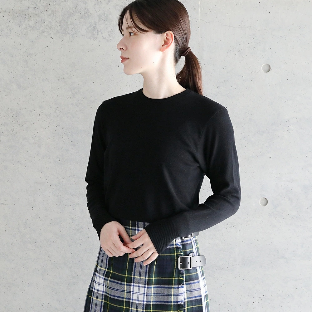 【2025秋冬】gicipi ジチピ フラーゴラ クルーネックジャストフィットニットソー 2513A イタリア ニット コットンニット 長袖 シンプル ベーシック クルーネック 2025AW