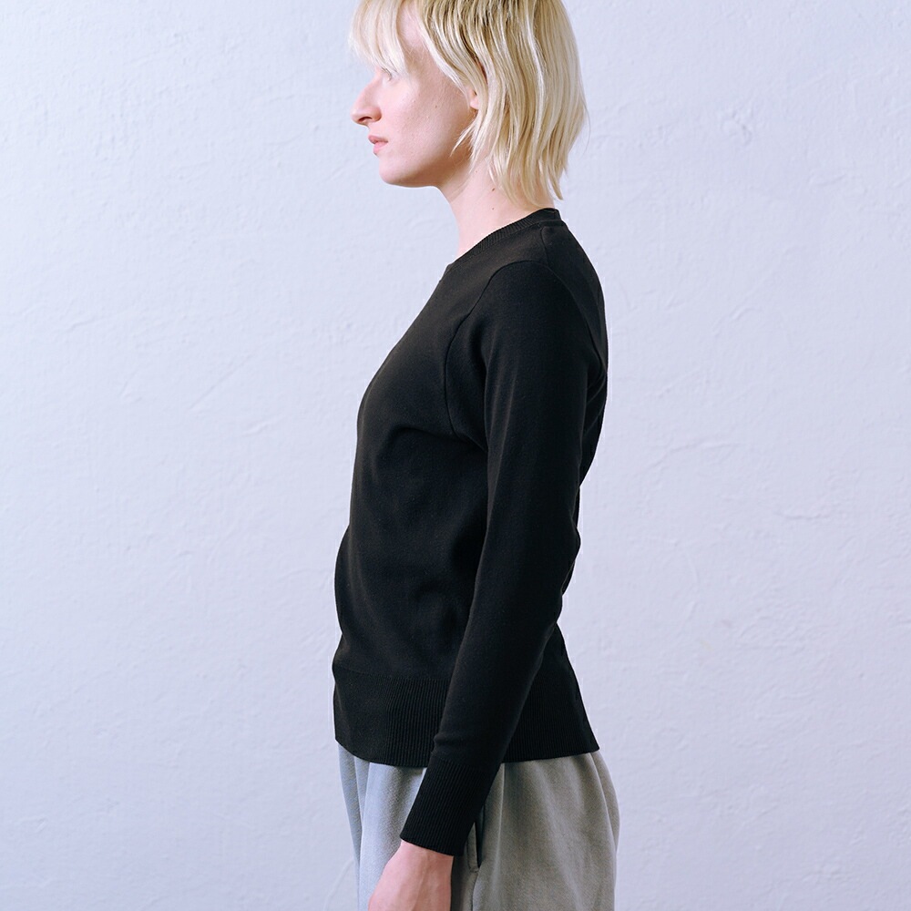 【2025秋冬】gicipi ジチピ フラーゴラ クルーネックジャストフィットニットソー 2513A イタリア ニット コットンニット 長袖 シンプル ベーシック クルーネック 2025AW