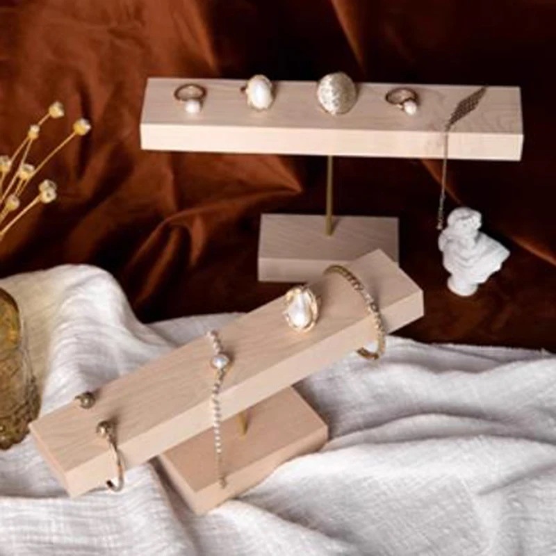 ジュエリー収納,リング,イヤリングを収納するための木製ネックレス棚