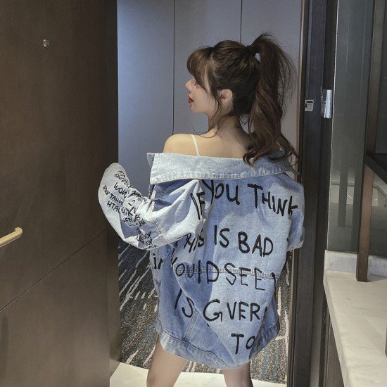 【取寄：納期2週間】デニムジャケット 手書きロゴ レディース 韓国 ファッション ペイントロゴ 落書きジャケット デニム アウター 春秋 おしゃれ オーバーサイズ メンズライク 長袖 デニムジャケット