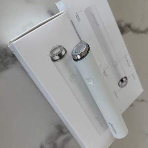 Qoo10] メディキューブ 【正規品】 ブースタープロ ミニ
