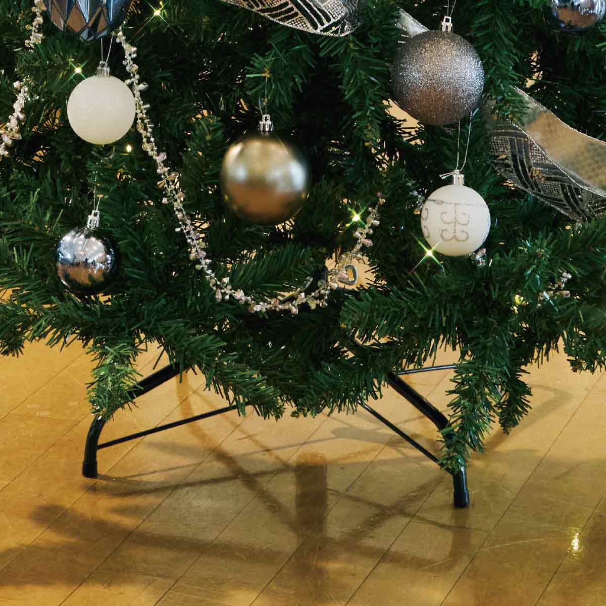 エントリーでポイント5倍！11月4日20:0011月11日1:59クリスマスツリーセット シルバー 高さ180cm 1セット ライト おしゃれ 北欧 led 電飾 高級