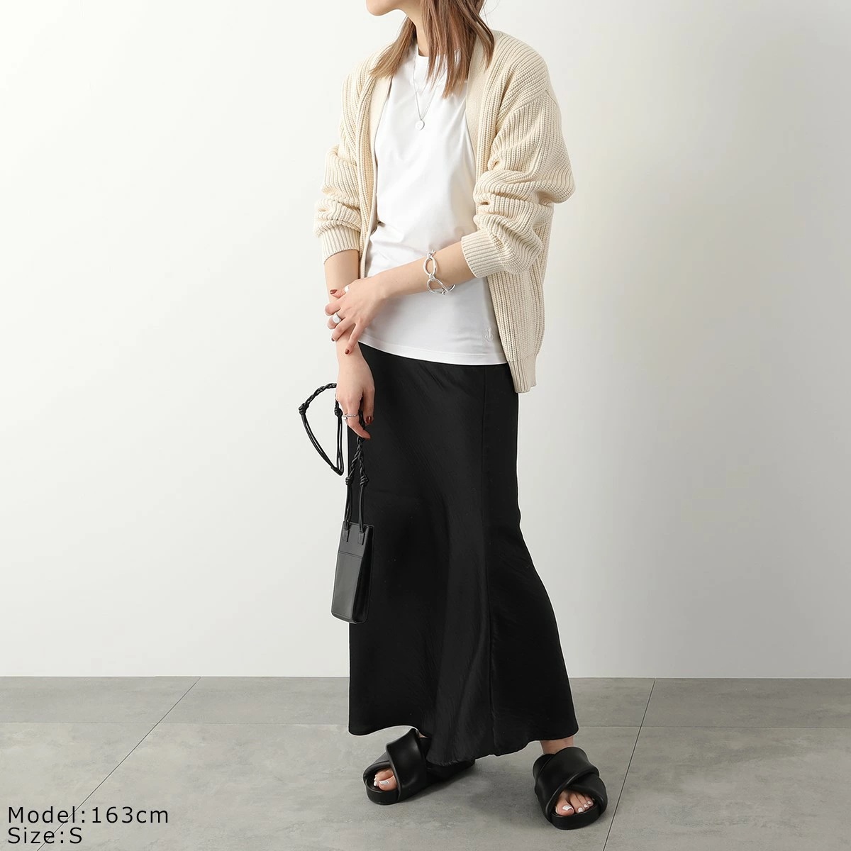 JIL SANDER+ ジルサンダー プラス 半袖 Tシャツ J40GC0017 J45030 レディース カットソー ロゴ刺繍 クルーネック カラー3色 【mega】 JIL SANDER+ ジルサンダー プラス 半袖 Tシャツ J40GC0017 J45030 レディース カットソー ロゴ刺繍 クルーネック カラー3色 【mega】