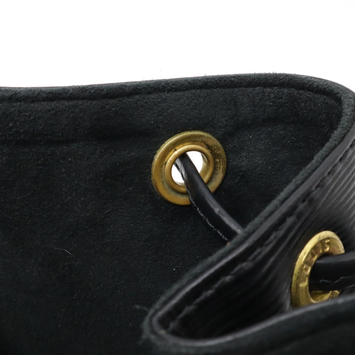 エピ ノエ ショルダーバッグ ワンショルダー セミショルダー 肩掛け 巾着型 レザー ノワール 黒 ブラック M5900 エピ ノエ ショルダーバッグ ワンショルダー セミショルダー 肩掛け 巾着型 レザー ノワール 黒 ブラック M5900