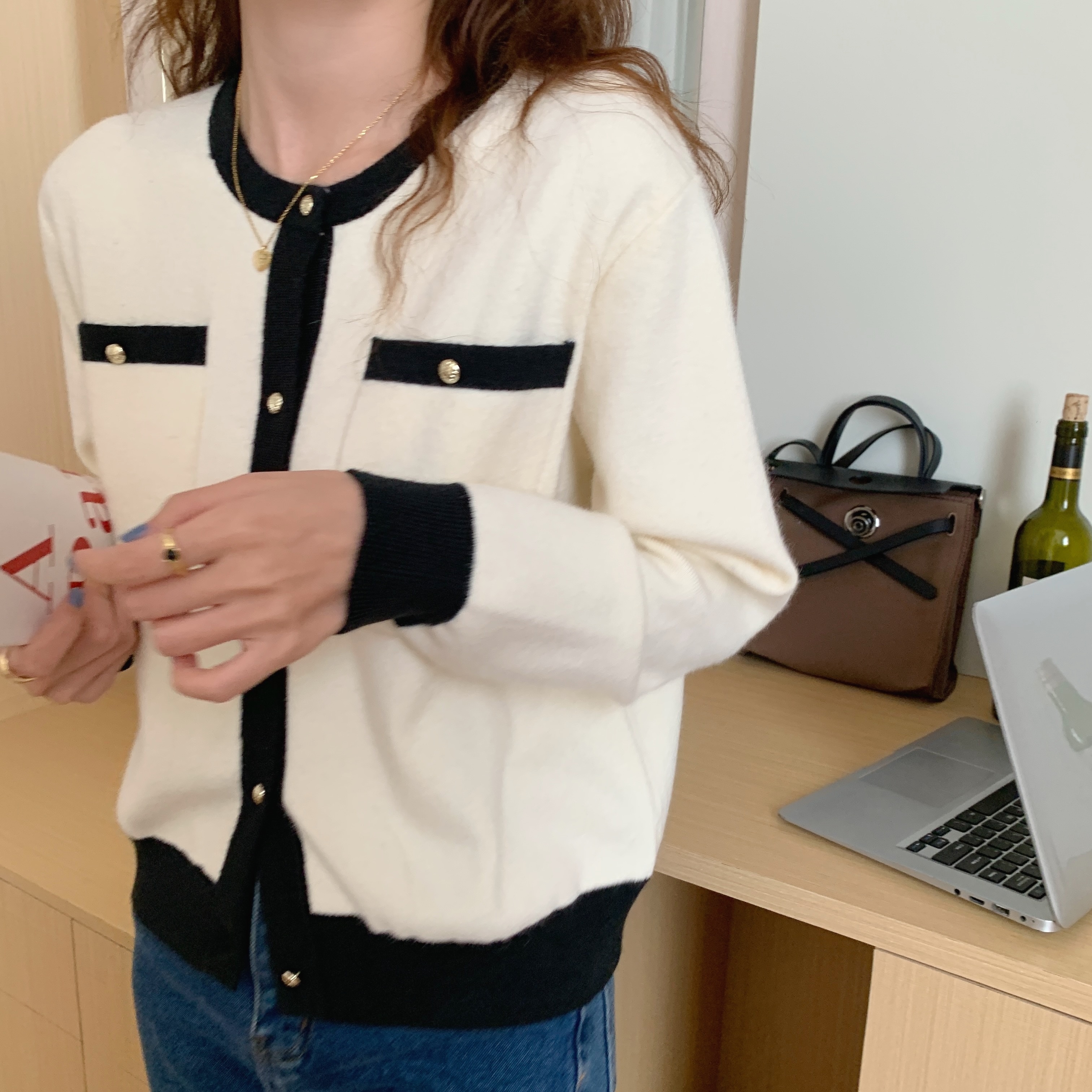 【送料無料】レディース 2カラー カーディガン ゴールドボタン バイカラー 長袖 大人可愛い