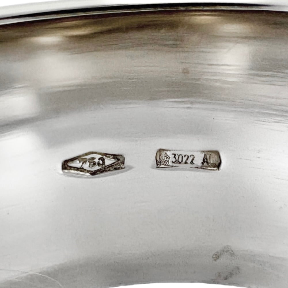 グッチ アイコンワイド リング 指輪 10.5号 18金 K18ホワイトゴールド GUCCI 中古 美品 グッチ アイコンワイド リング 指輪 10.5号 18金 K18ホワイトゴールド GUCCI 中古 美品