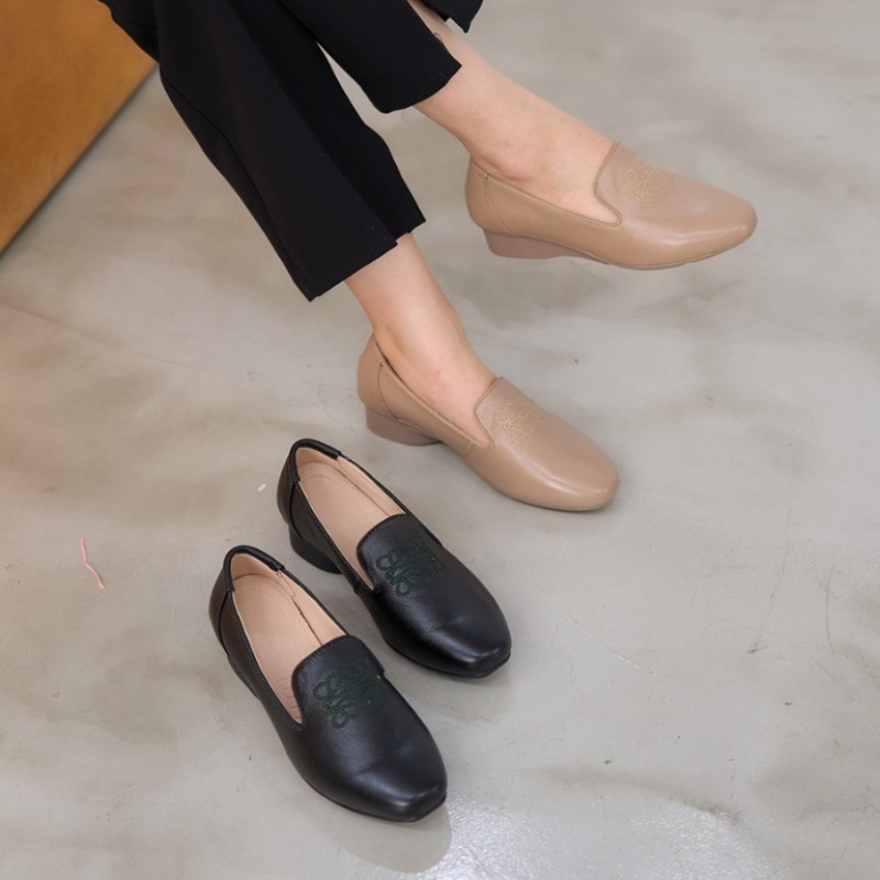 [ニーナズパリ] 刺繍ポイント5cmベーシックローファー