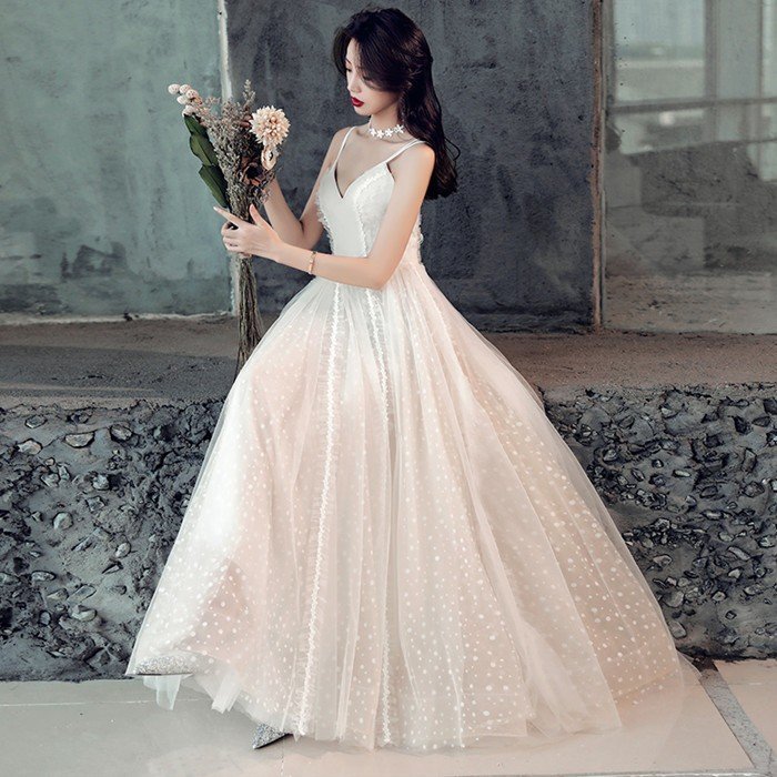 Aラインドレス ウェティグドレス ロングドレス 結婚式 パーティードレス 安い 大きいサイズ 二次会 海外挙式 花嫁 ドレス 袖あり カラードレ