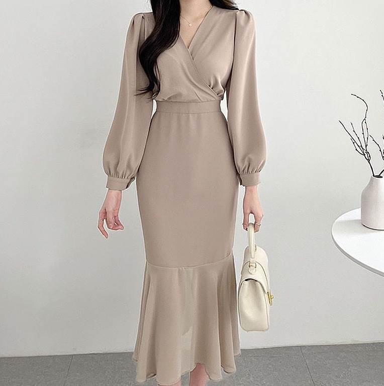 レディース ワンピース フレア ミモレ ロング 長袖 パフスリーブ Vネック カシュクール タイト マーメイド フェミニン ウエストマーク ハイウエスト 大人可愛い きれいめ 上品 切り替えデザイン レディース ワンピース フレア ミモレ ロング 長袖 パフスリーブ Vネック カシュクール タイト マーメイド フェミニン ウエストマーク ハイウエスト 大人可愛い きれいめ 上品 切り替えデザイン