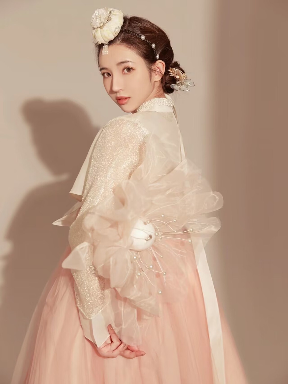 フォトスタジオテーマ韓服延吉王女韓服宮殿ドレス古代衣装旅行写真女性ステージパフォーマンス衣装 フォトスタジオテーマ韓服延吉王女韓服宮殿ドレス古代衣装旅行写真女性ステージパフォーマンス衣装