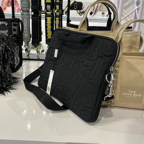 Qoo10 Marc Jacobs 即発 正規品 キルティング ショルダーバ