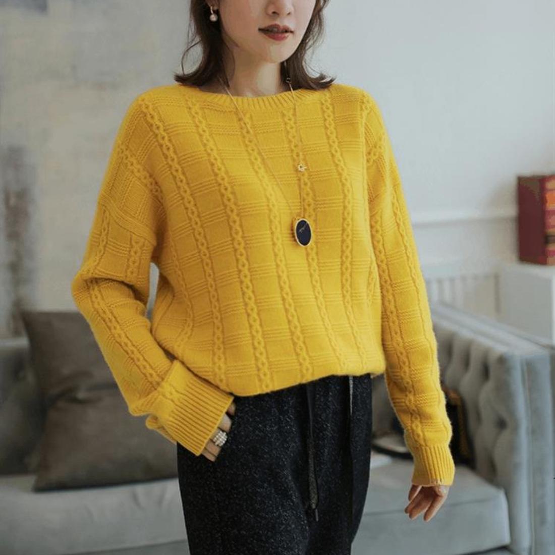 すっきりとした印象で1枚でもインナーとしても活躍するクルーネックニット トップス 長袖 キレイめコー すっきりとした印象で1枚でもインナーとしても活躍するクルーネックニット トップス 長袖 キレイめコー