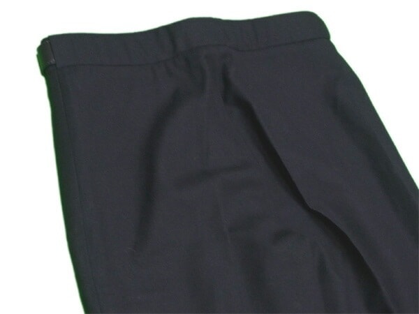 パンツ センタープレス 38サイズ ブラック ゴールド 中古