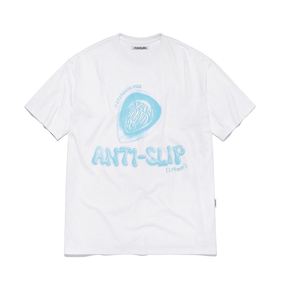 ANTI-SLIP TEE 3色 新商品 韓国人気 男女共用 韓国ファッション マンツーマン シャツ 女性服 韓国スタイル 学生ファッション 肝節期 夏のファッション 新学期 ANTI-SLIP TEE 3色 新商品 韓国人気 男女共用 韓国ファッション マンツーマン シャツ 女性服 韓国スタイル 学生ファッション 肝節期 夏のファッション 新学期