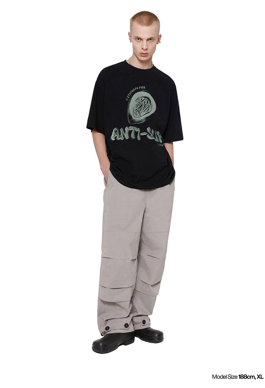 ANTI-SLIP TEE 3色 新商品 韓国人気 男女共用 韓国ファッション マンツーマン シャツ 女性服 韓国スタイル 学生ファッション 肝節期 夏のファッション 新学期 ANTI-SLIP TEE 3色 新商品 韓国人気 男女共用 韓国ファッション マンツーマン シャツ 女性服 韓国スタイル 学生ファッション 肝節期 夏のファッション 新学期