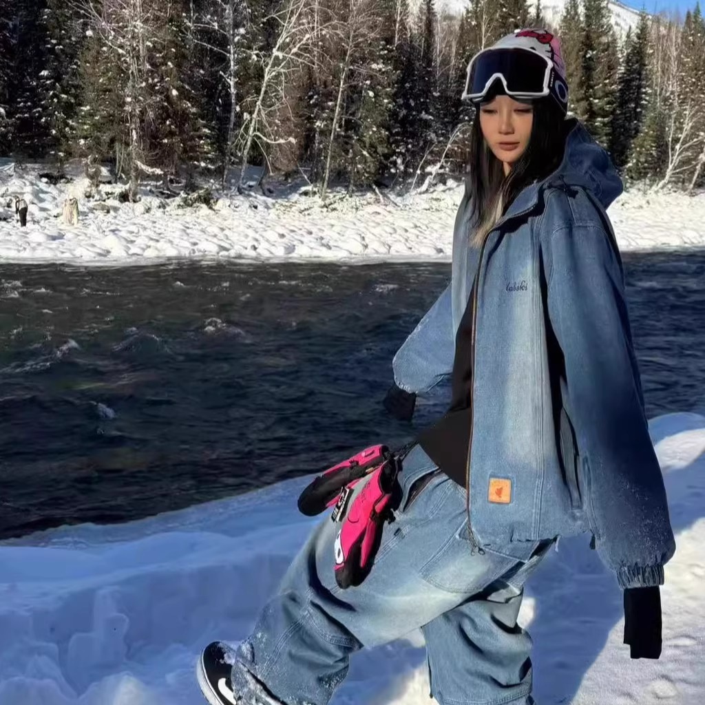 スノボウェア 2色 2025 2026 上下セット ジャケット パンツ デニム おしゃれ 防水 防風 防雪 保温 韓国風 メンズ レディース スノーボードウェア スノーウェア スキーウェア 青 ピンク